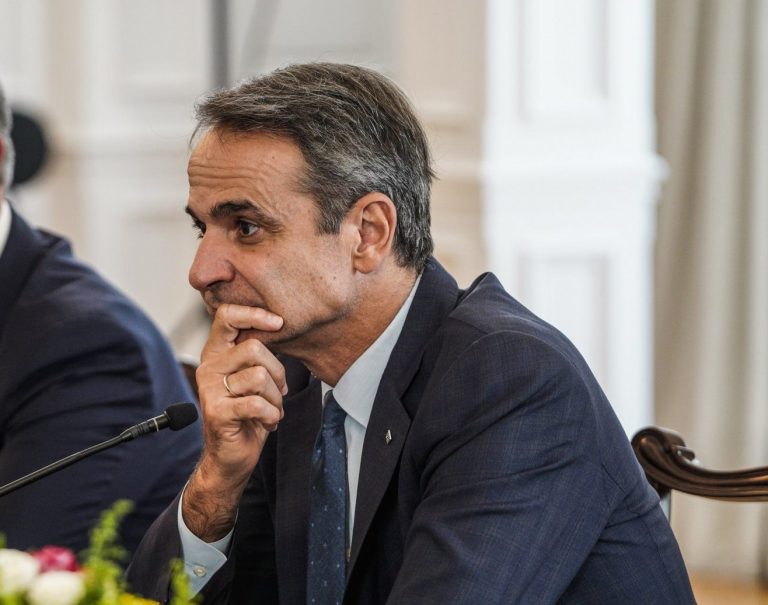 Βγήκαν κομπιουτεράκια στο Μαξίμου