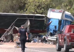 Τροχαίο σοκ στην Πύργου – Κυπαρισσίας: Η ανατροπή νταλίκας και οι τέσσερις νεκροί, ανάμεσά τους δύο παιδιά