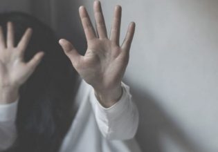 ΠΟΥ: Το ένα τέταρτο των κοριτσιών παγκοσμίως έχουν υποστεί βία από τον σύντροφό τους