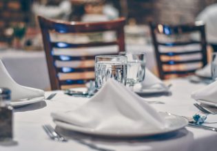 Γιατί οι αμερικάνοι τουρίστες είναι εξοργισμένοι με το νερό στην Ευρώπη;