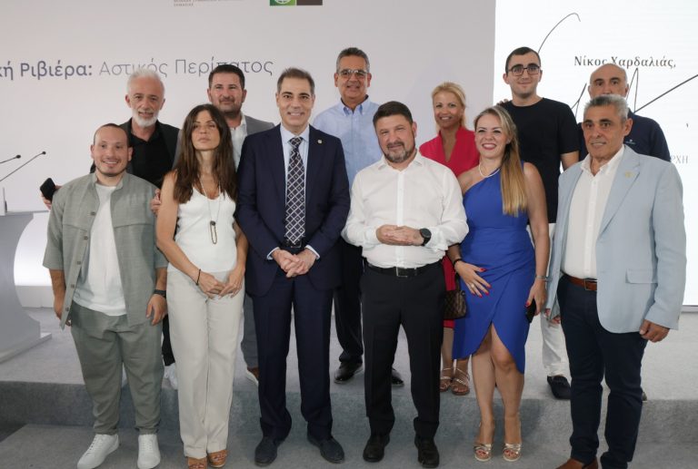 Υπεγράφη η σύμβαση της κατασκευής του αστικού περιπάτου στην Αθηναϊκή Ριβιέρα