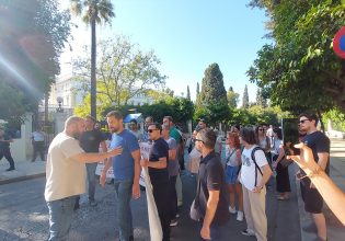 Αιφνιδιαστική κινητοποίηση έξω από το Μαξίμου ενάντια στο νομοσχέδιο για την ψυχική υγεία