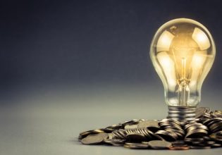 Ηλεκτρικό ρεύμα: Σχεδιάζουν επαναφορά στις επιδοτήσεις των νοικοκυριών