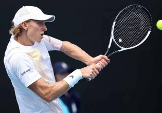 Με Ρουσουβουόρι ο Τσιτσιπάς στον δεύτερο γύρο του Wibledon