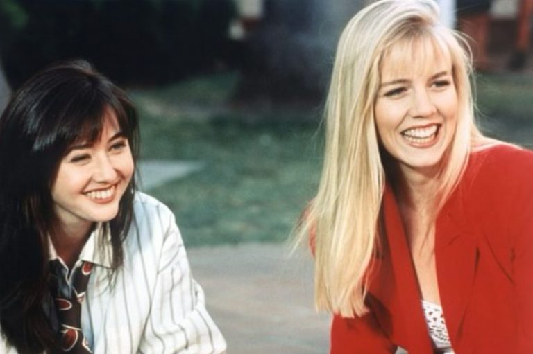 Τζένι Γκαρθ και Τόρι Σπέλινγκ αποχαιρετούν τη Σάνεν Ντόχερτι