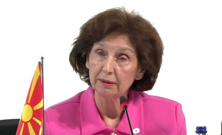 Βόρεια Μακεδονία: Εμείς τηρούμε τη Συμφωνία των Πρεσπών, λέει η Σιλιάνοφσκα, η Ελλάδα την παραβιάζει