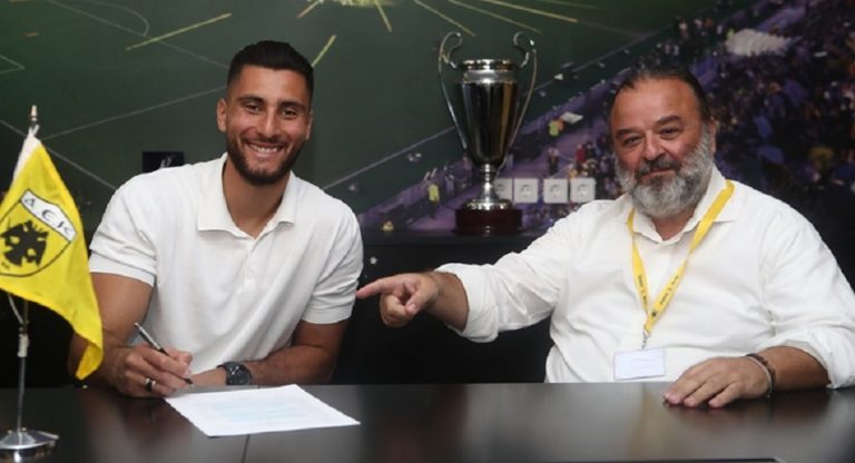 Στην ΑΕΚ ο Θωμάς Στρακόσα