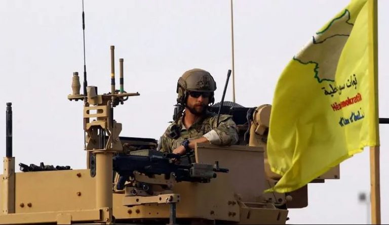 Ιράκ: Ρουκέτες εναντίον βάσης των ΗΠΑ – Αναφορές για εκρήξεις σε βάση στη Συρία