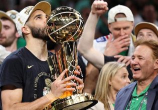 «Μίδας» ο Τέιτουμ: Υπογράφει με τους Σέλτικς το πιο ακριβό συμβόλαιο στην ιστορία του ΝΒΑ