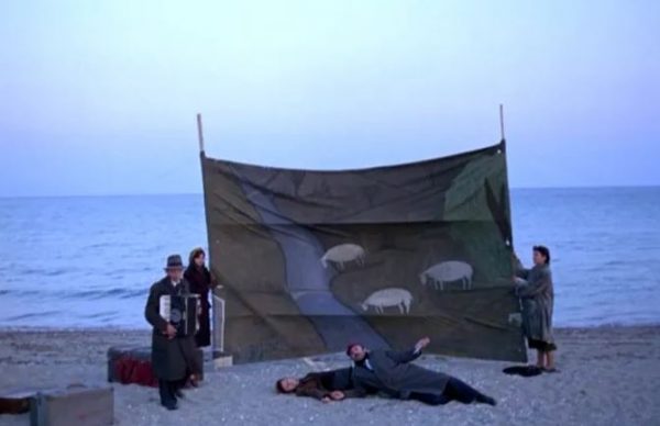 Όταν υπάρχει κρίση στρατηγικής, τότε περισσεύουν οι «τζάμπα μαγκιές». Από όλες τις πλευρές