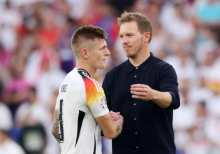 Ο Κρόος είπε αντίο και απολογήθηκε στον Πέδρι