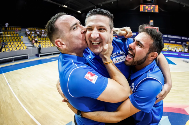 Παπαδόπουλος: «Είμαι πραγματικά περήφανος για αυτά τα παιδιά, αξίζουν το μετάλλιο»