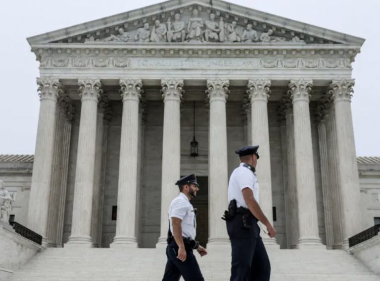 ΗΠΑ: 4 στους 10 εκλεγμένους λένε ότι απειλούνται – Χιλιάδες οι απειλές για το Καπιτώλιο