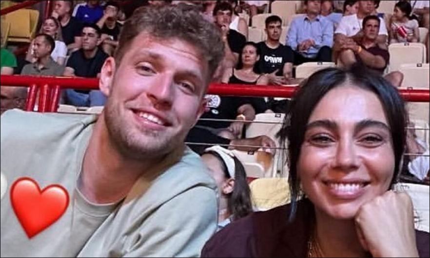 Η ανάρτηση της Ολυμπίας Χοψονίδου για την επιστροφή Βεζένκοφ στον Ολυμπιακό (pic)