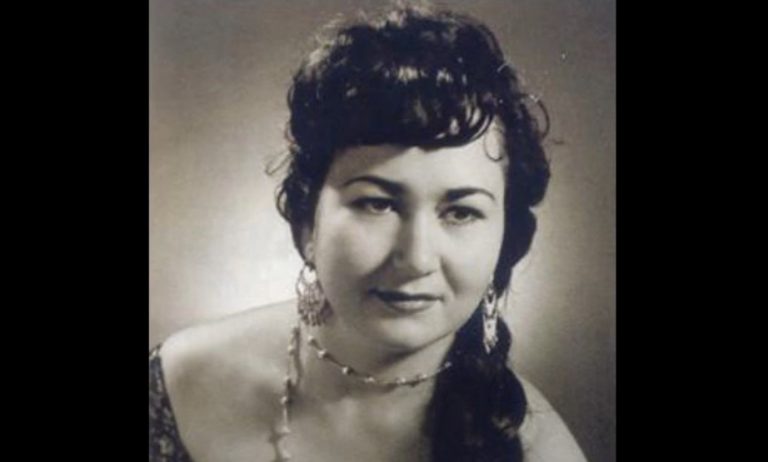 Βούλα Γκίκα: Πέθανε η τραγουδίστρια – Τραγουδούσε με τον Μπιθικώτση