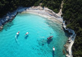 Η ελληνική παραλία που είναι στη λίστα με τις καλύτερες του πλανήτη