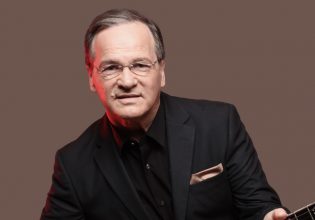 Χρήστος Νικολόπουλος: Μεγάλη συναυλία στη Σύρο