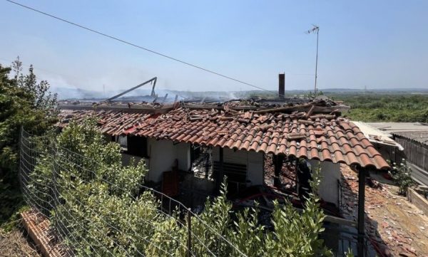 Ηλεία: Θρίλερ με νεκρό 71χρονο Γερμανό – Ο καβγάς με τον γείτονα και η έκρηξη που ισοπέδωσε το σπίτι του