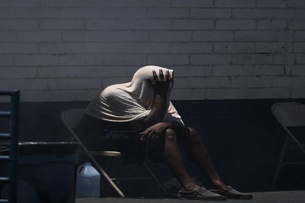 Δίνουν ελεημοσύνη της τελευταίας στιγμής, όμως όταν εμπαίζεις τον λαό και τον βλέπεις σαν ζητιάνο παίζεις με τα νεύρα του πιάνο