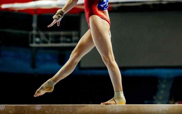 Πρωταθλήτρια ενόργανης κατήγγειλε προπονητή για ασέλγεια και απόπειρα βιασμού