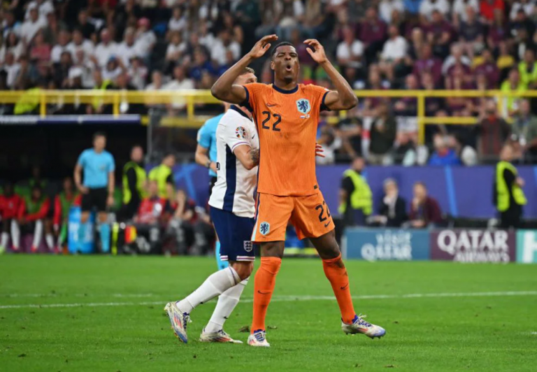 Ισοπαλία και στα… δοκάρια στο Ολλανδία – Αγγλία (vids)