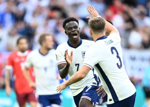 Ο Σάκα απάντησε με γκολάρα στον Εμπολό για το 1-1 (vids)