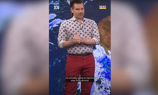 Μετεωρολόγος έπαθε κρίση πανικού στον αέρα – «Θα χρειαστεί να σταματήσω για λίγο»