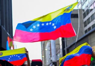 Η ΕΕ ανησυχεί για τη Βενεζουέλα – «Να απόσχουν από την άσκηση υπέρμετρης βίας»