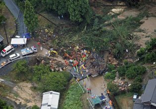 Τυφώνας πλησιάζει την Ιαπωνία – 4 αγνοούμενοι εξαιτίας κατολίσθησης