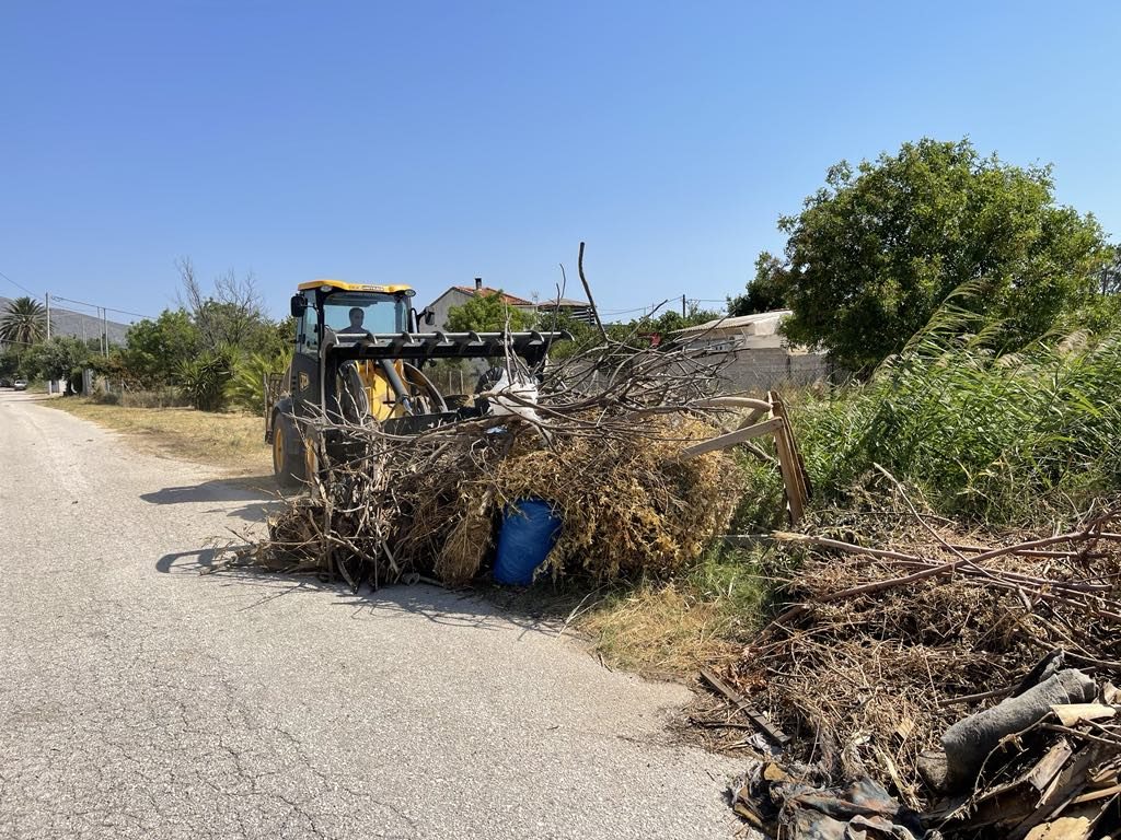 Στην επιβολή προστίμων για τα ακαθάριστα οικόπεδα έχει προβεί ο Δήμος Μαραθώνος