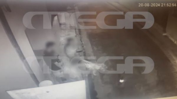 Κολωνός: Πώς έστειλαν μήνυμα από το κινητό της 16χρονης για να έχει άλλοθι ο 44χρονος που τη βίαζε – Βίντεο ντοκουμέντο