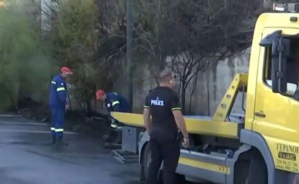 Τροχαίο στην Αθηνών – Σουνίου: Νεκρός ο οδηγός μηχανής που συγκρούστηκε με αυτοκίνητο