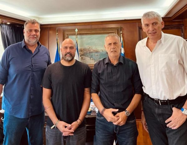 Συνάντηση Γιάννη Μώραλη με τον Παναγιώτη Φασούλα