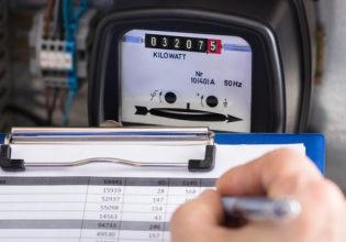 Ηλεκτρικό ρεύμα: Συνεχίζεται η επιδότηση και τον Σεπτέμβριο για τα οικιακά τιμολόγια