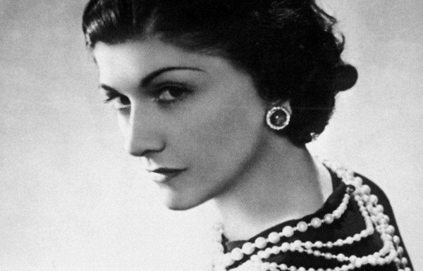 Σαν σήμερα γεννήθηκε η Coco Chanel – Οι καινοτομίες που καθόρισαν το σύγχρονο στιλ