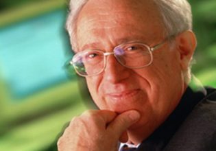 Μιχάλης Δερτούζος: Η κλασική μάχη ανάμεσα στη λογική και στην πίστη