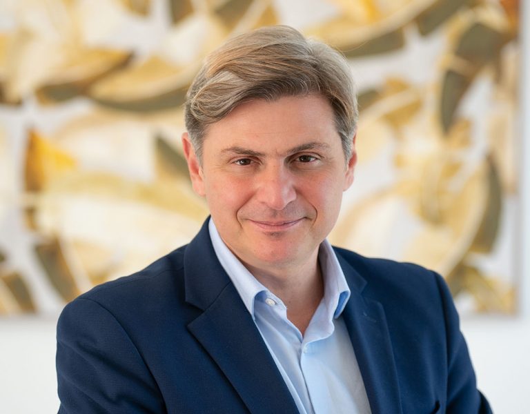 Νίκος Φαραντούρης: Ζητά και αυτός εκλογές στον ΣΥΡΙΖΑ – «Θα μπορούσε να λειτουργήσει εκτονωτικά και λυτρωτικά»