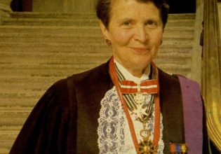 Ελένη Γλύκατζη – Αρβελέρ: «Τω Παντάνακτος εξεφαύλισαν πόθω»