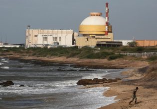 Ινδία: Θέλει περισσότερα πυρηνικά εργοστάσια παρά τις αντιδράσεις στο εσωτερικό της