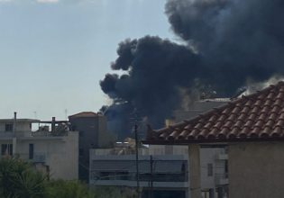 Φωτιά τώρα στην Καλαμάτα – Καίει κοντά σε σπίτια