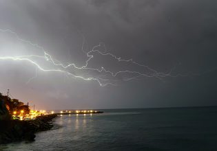 Κακοκαιρία: Με 112 και προβλήματα η δεύτερη μέρα – Πώς θα πορευτούν τα φαινόμενα
