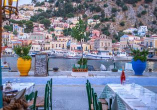 Ακρίβεια: Φαγητό στο σπίτι ή στο χέρι ακόμα και στις διακοπές