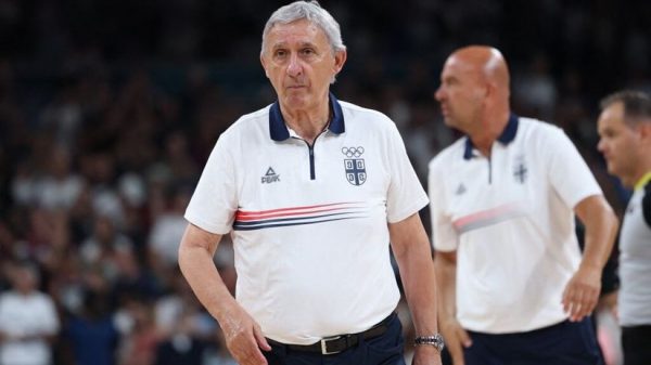 Έξαλλος ο Πέσιτς με τη διαιτησία μετά το ΗΠΑ-Σερβία: «Δεν μας σεβάστηκαν, έγιναν περίεργα πράγματα»