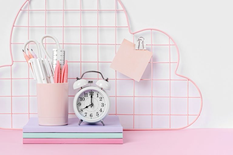 Παιδικό γραφείο: Τι να έχετε κατά νου για την σωστή επιλογή