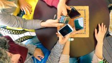 Απασχόληση: Πόσα χρόνια θα εργαστούν οι σημερινοί 15χρονοι; Όχι αρκετά, λέει η Eurostat