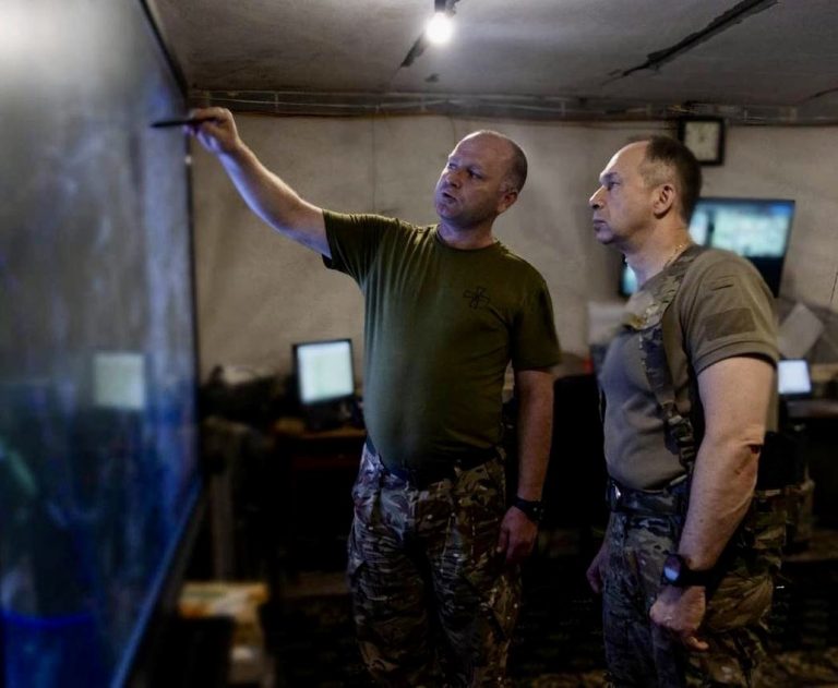 Ουκρανία: Πώς η εισβολή στο Κουρσκ ανέτρεψε τα δεδομένα – Ο ρόλος των τεθωρακισμένων και ο «εμμονικός» Σίρσκι