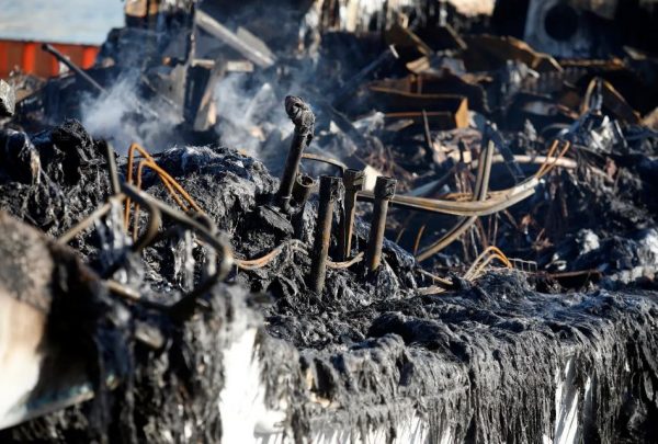 Μαρίνα Ζέας: Στον βυθό παραμένουν τα τρία γιοτ – Πότε θα ξεκινήσει η διαδικασία ανέλκυσής τους