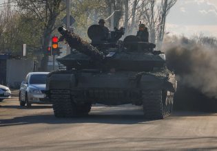 Ρωσία: Ανακοίνωσε την κατάληψη χωριού στο Ντονέτσκ – Για προέλαση προς δύο πόλεις λένε φιλορώσοι μπλόγκερ