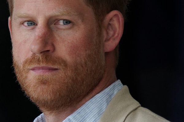 Πρίγκιπας Χάρι: Γυρνάει την πλάτη του στην Αγγλία και τα βασιλικά του καθήκοντα