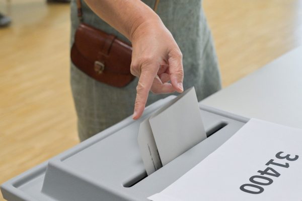 Γερμανία: Κρίσιμες εκλογές σήμερα σε Θουριγγία και Σαξονία – Τρομάζει η δημοσκοπική άνοδος της ακροδεξιάς